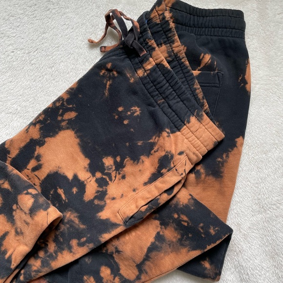 H&M reverse dyed jogger pant - Picture 5 of 5